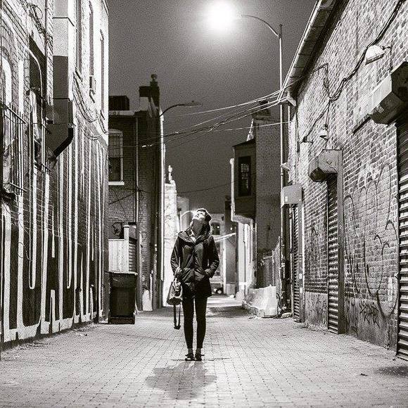 Meet your Posher, Karine - Picture 1 of 3